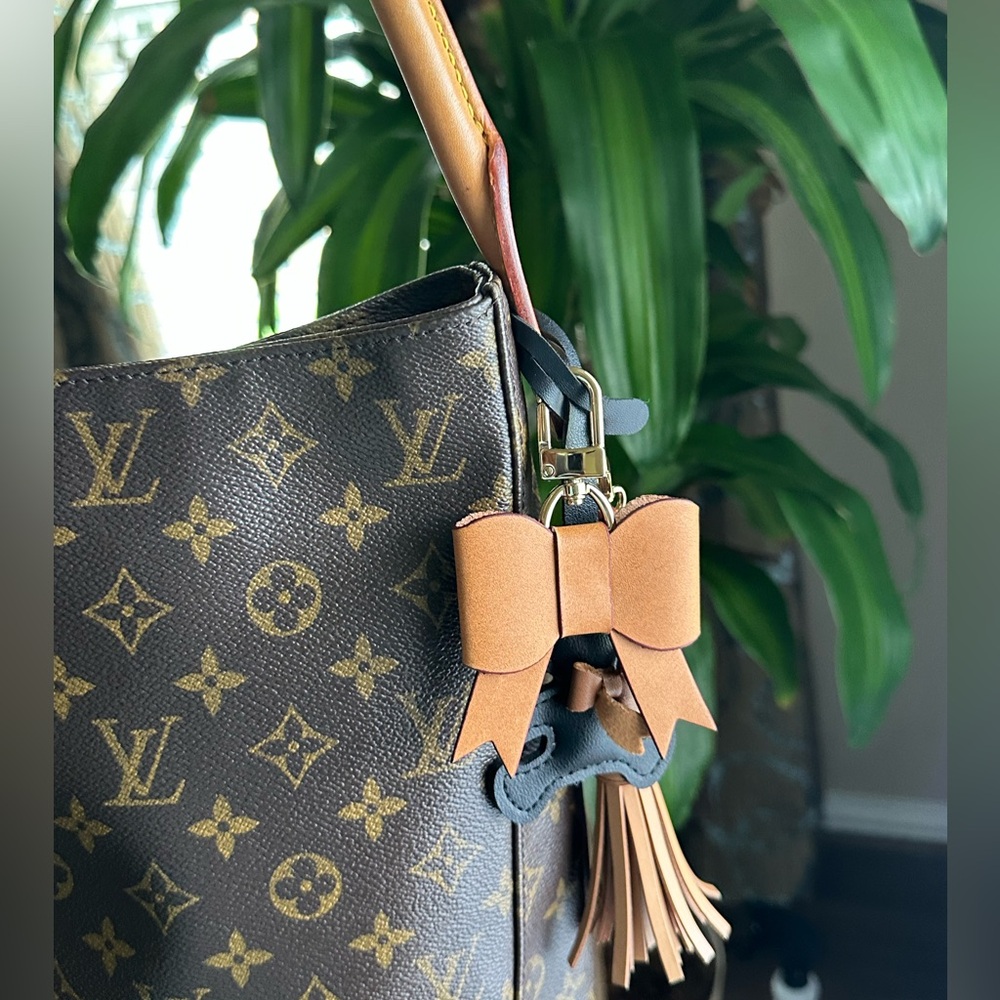 Handcrafted Leather Bow Bag Charm